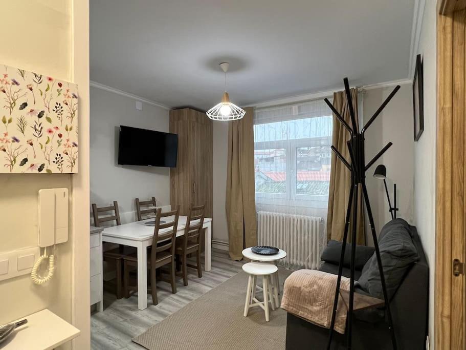 Apartamento Turistico Plaza III 蒙福特·德·莱蒙斯 外观 照片