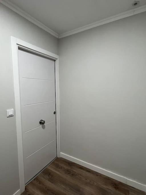 Apartamento Turistico Plaza III 蒙福特·德·莱蒙斯 外观 照片