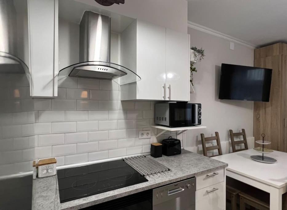 Apartamento Turistico Plaza III 蒙福特·德·莱蒙斯 外观 照片