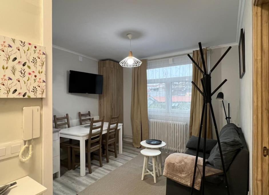 Apartamento Turistico Plaza III 蒙福特·德·莱蒙斯 外观 照片